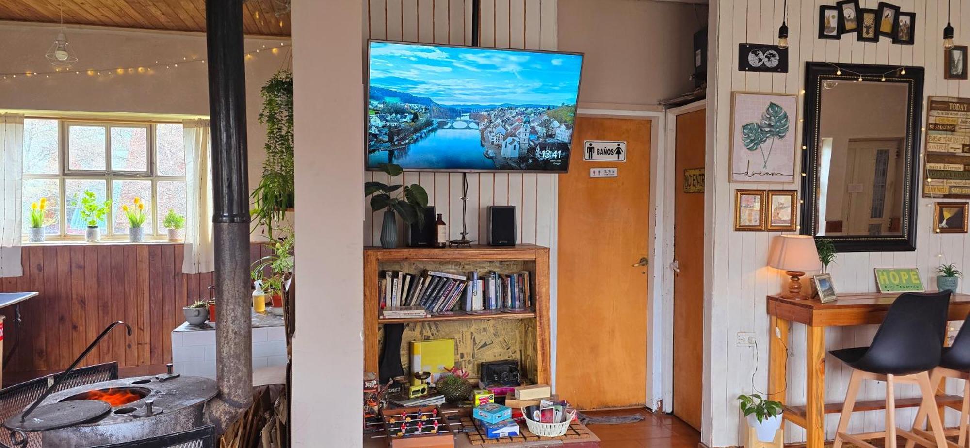 Hostel Del Lago, Habitaciones Privadas Y Cabanas Ел Чалтен Екстериор снимка